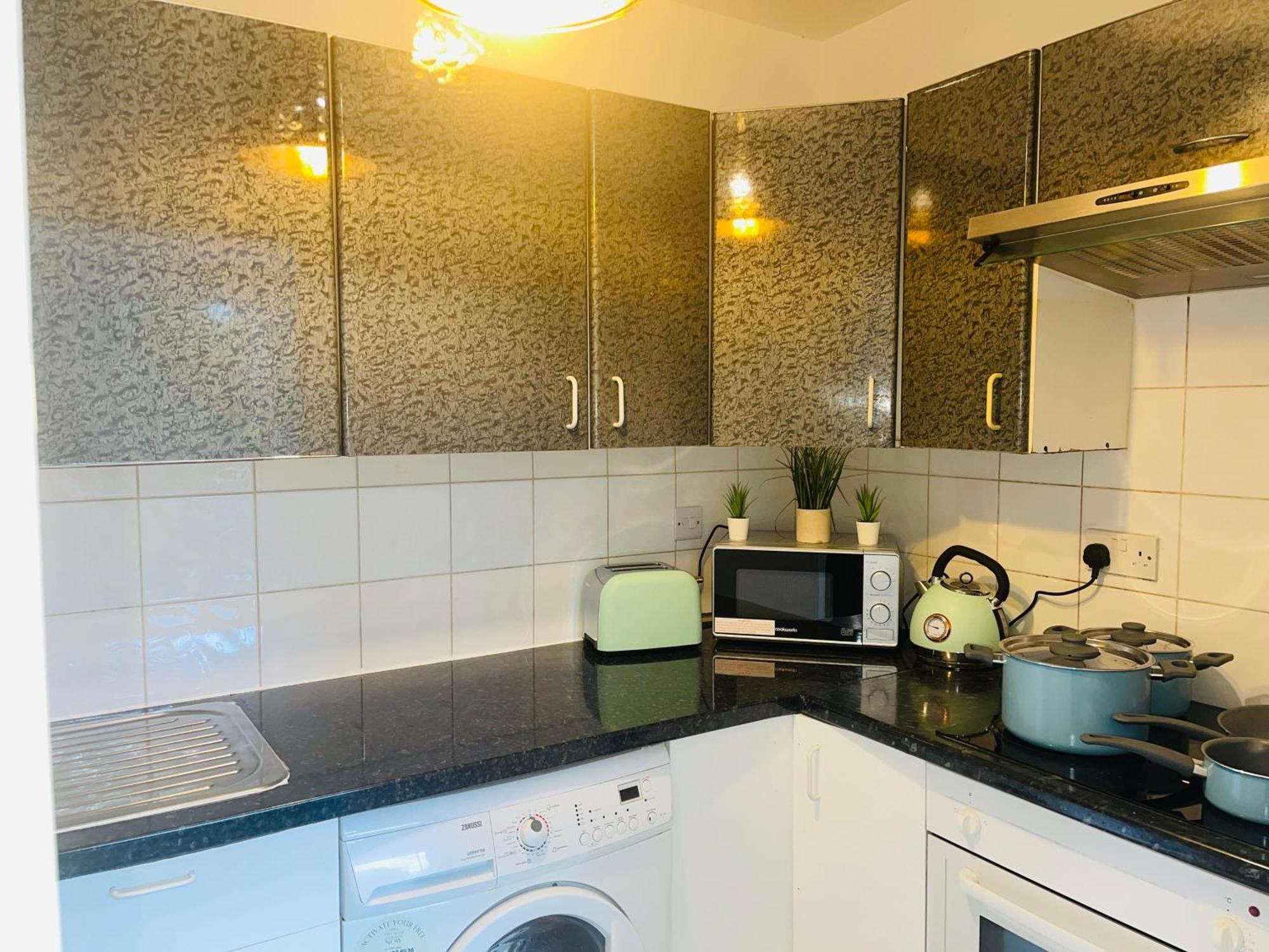 Cosy Private Two Bedroom Apartament In Kensinghton Can Fit Up To 8 Guests London Kültér fotó