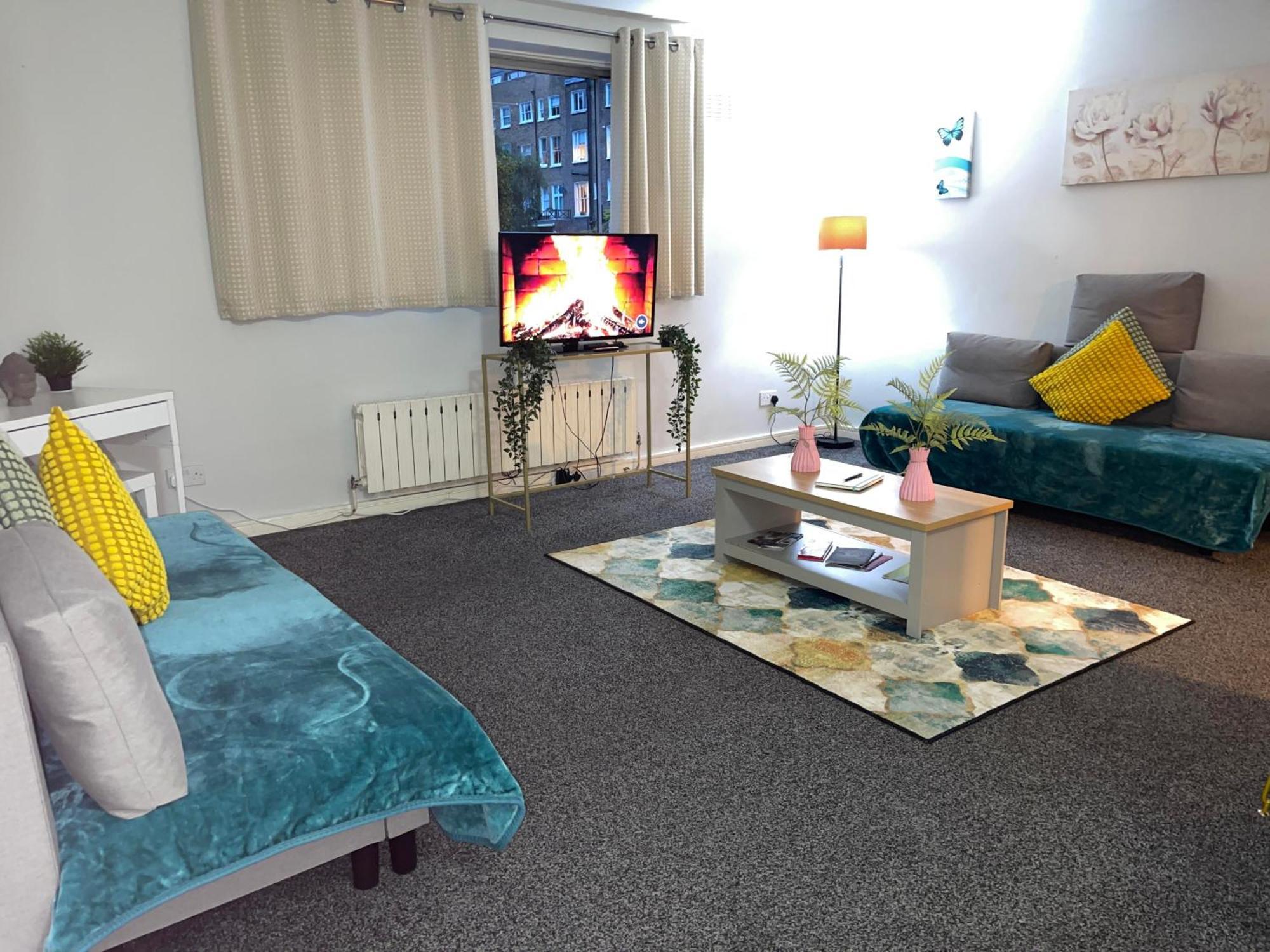 Cosy Private Two Bedroom Apartament In Kensinghton Can Fit Up To 8 Guests London Kültér fotó